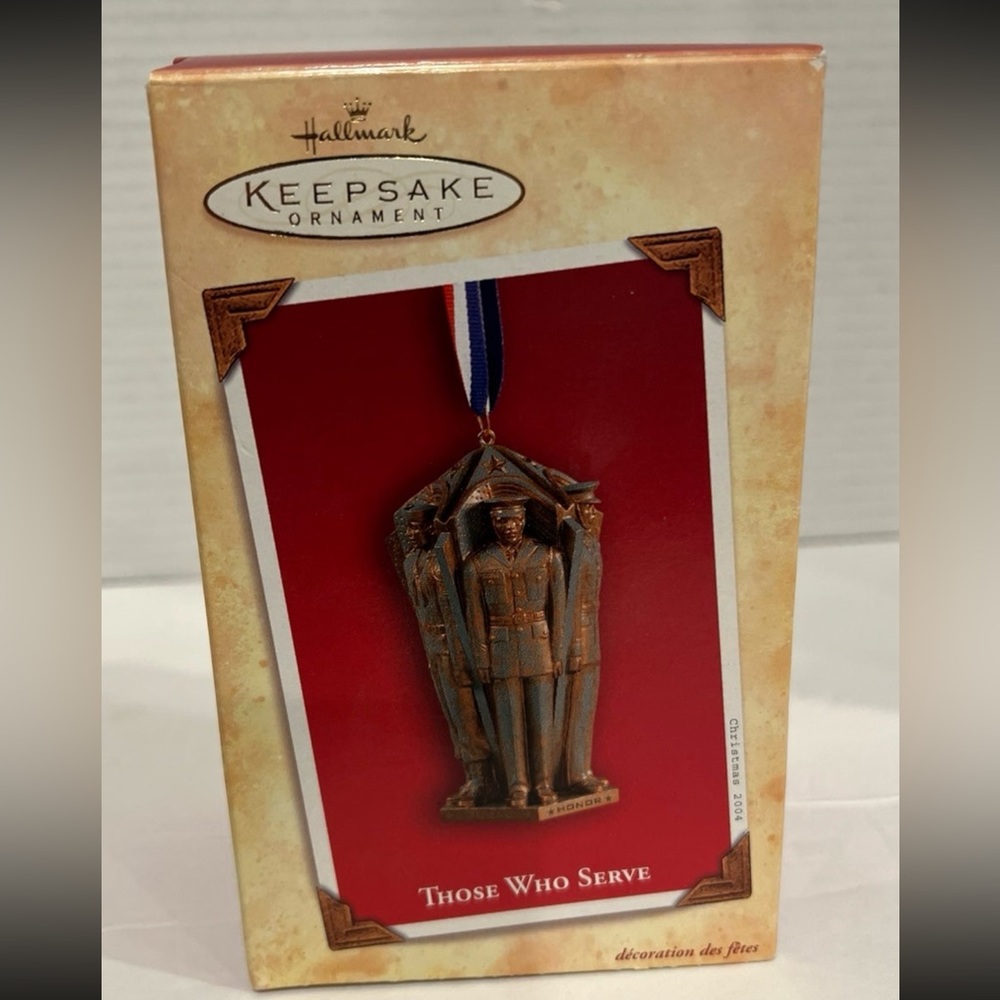 2004 Hallmark Keepsake "Those Who Serve" Military Veteran USA Ornament
